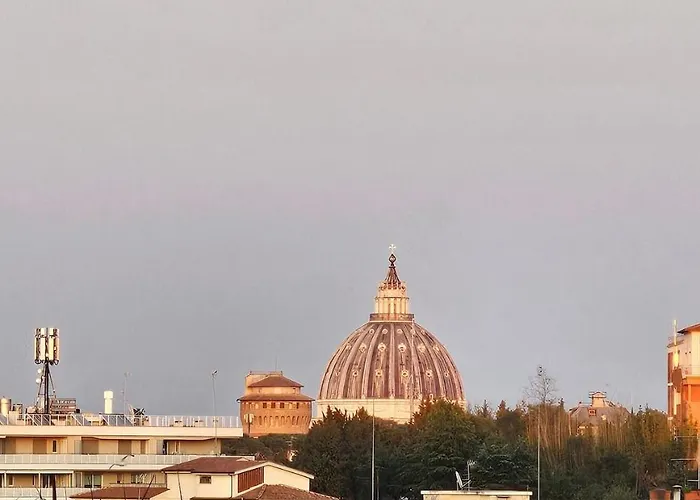 Upper San Pietro - Vatican View Close To Metro A Roma